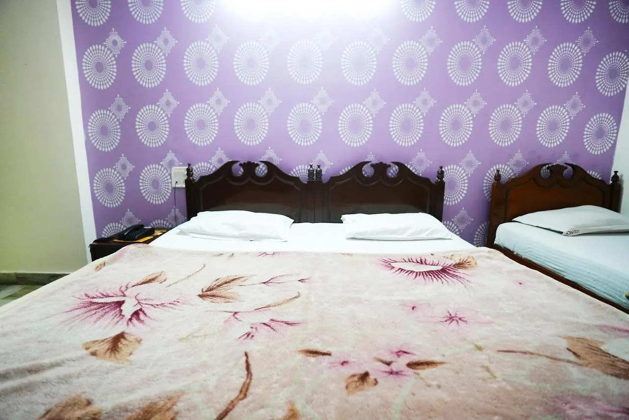 Hotel Le Sancy Delhi  Guest house Delhi (National Capital Territory of India)