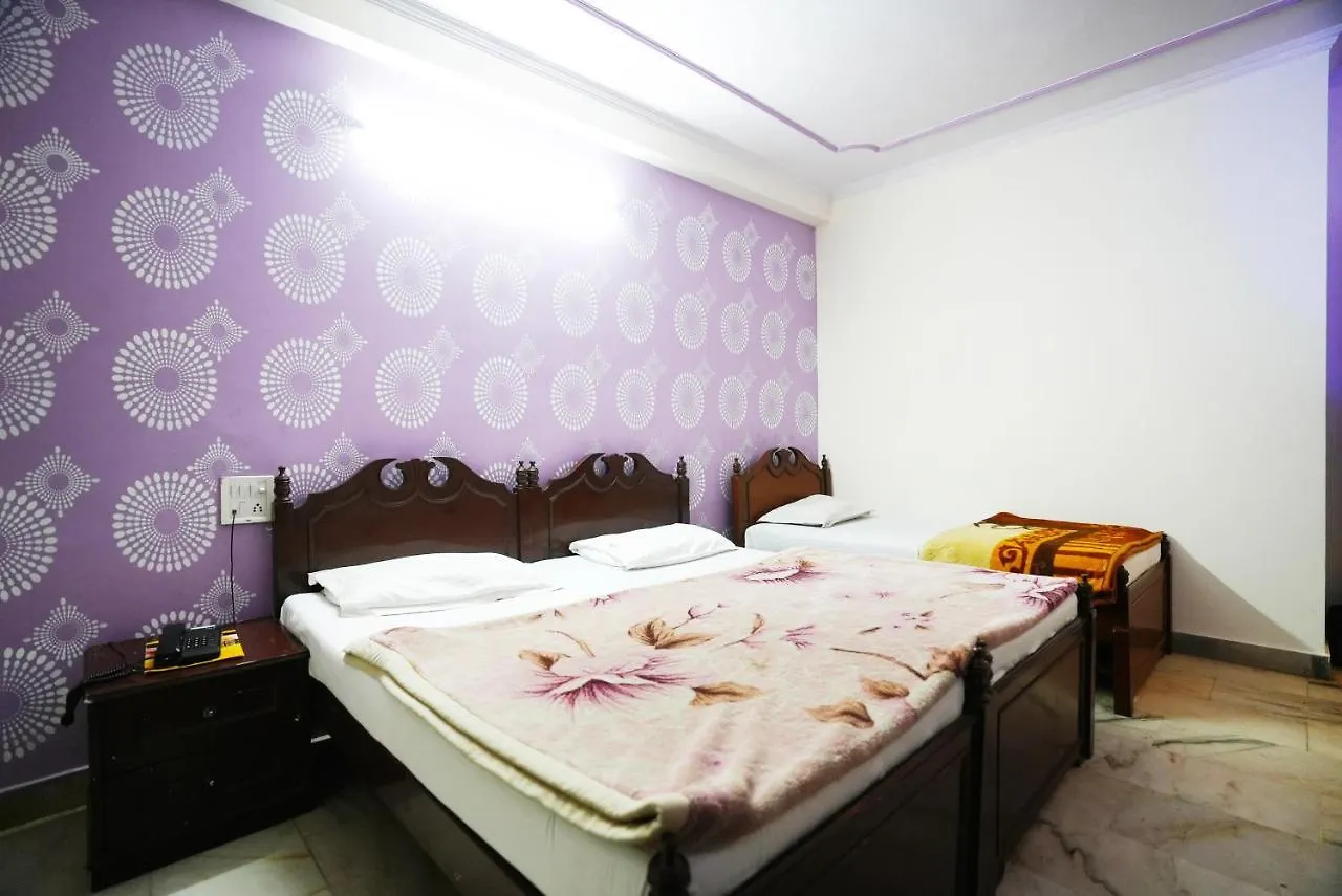 **** Guest house Hotel Le Sancy Delhi  India